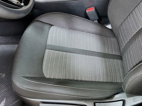 Certified 2024 Kia Sorento LX image 18