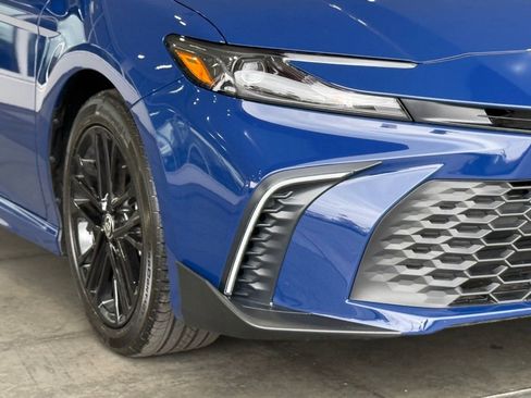 Certified 2026 Toyota Camry SE FWD image 9