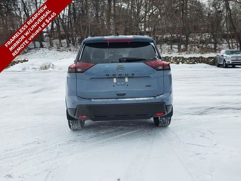New 2026 Nissan Rogue SV image 4