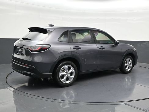 Used 2024 Honda HR-V LX image 5