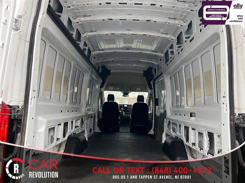 Used 2021 Ford Transit 250 148 High Roof Extended RWD image 9