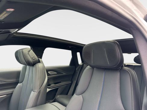 Certified 2024 Cadillac Lyriq Luxury w/ LPO, Floor Liner Package image 21