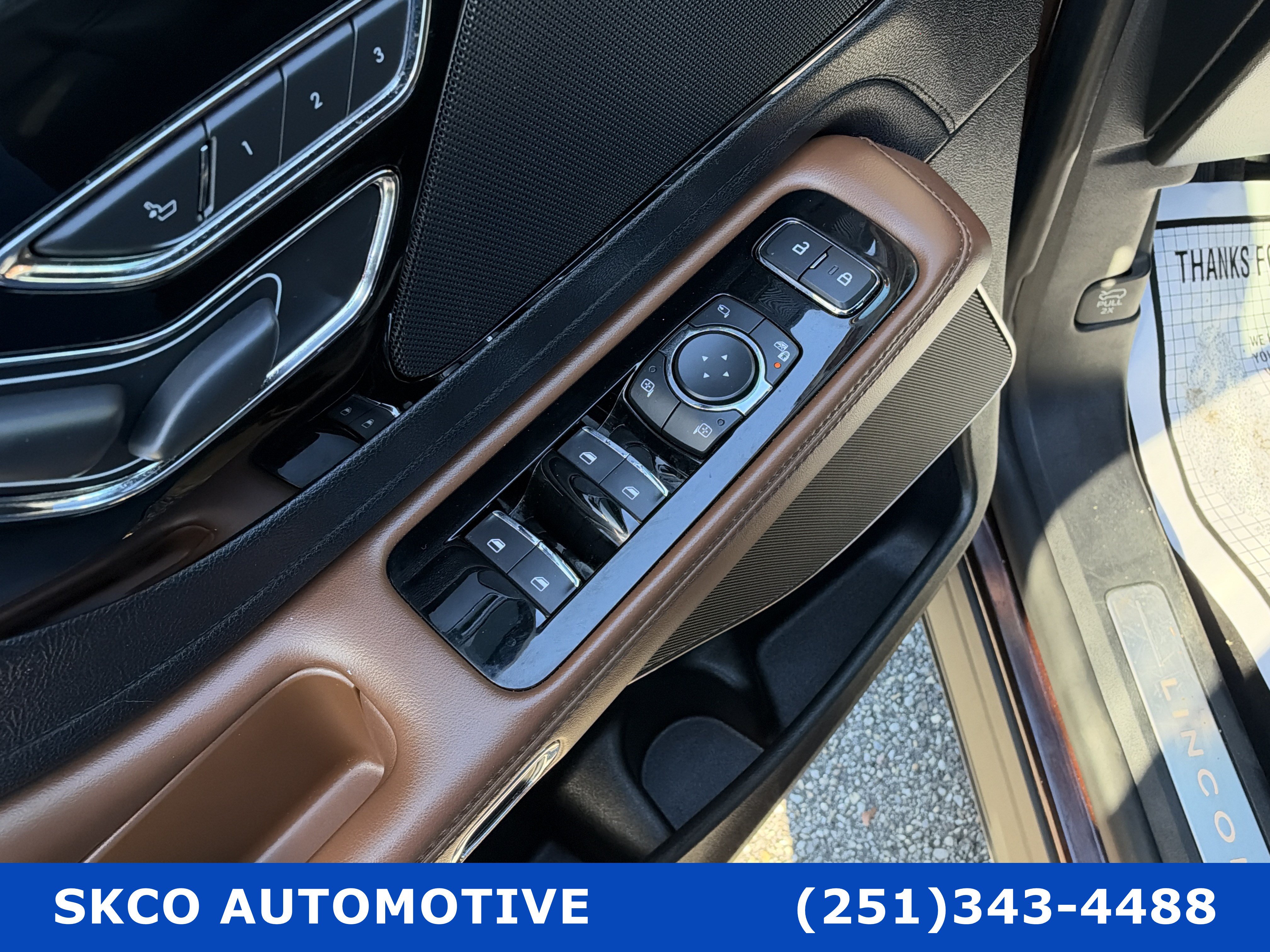 Used 2020 Lincoln Aviator Reserve w/ Equipment Group 201A RWD image 22