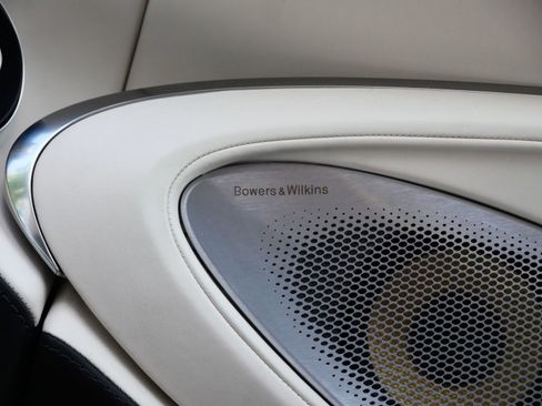 Used 2023 McLaren GT RWD image 19