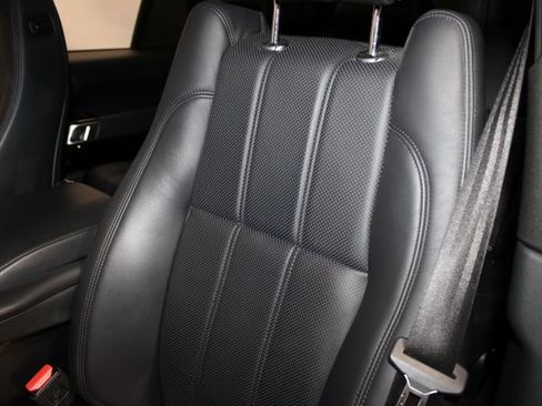 Used 2017 Land Rover Range Rover Supercharged image 10