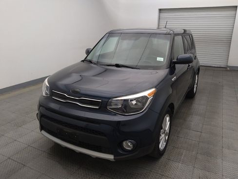 Used 2019 Kia Soul + FWD image 15
