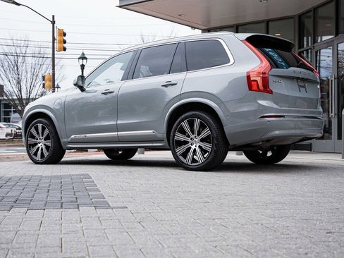 Certified 2024 Volvo XC90 T8 Plus w/ Protection Package Premier image 5