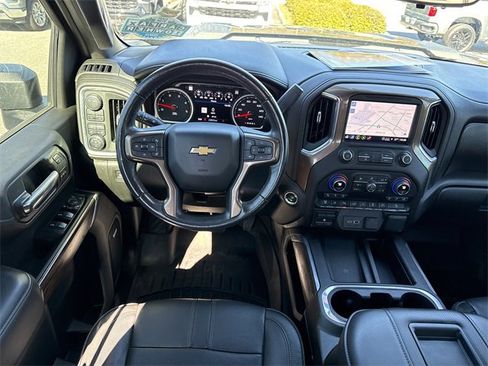 Used 2021 Chevrolet Silverado 2500 High Country w/ Z71 Off-Road Package image 11