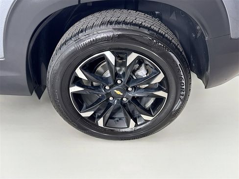 Used 2022 Chevrolet TrailBlazer LT image 29