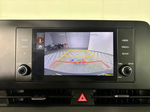 Used 2023 Kia Sportage LX FWD image 14