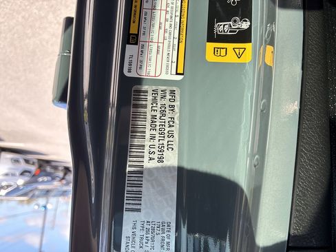 New 2026 Jeep Gladiator Mojave image 37