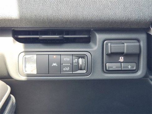 New 2026 GMC Sierra EV Elevation image 15