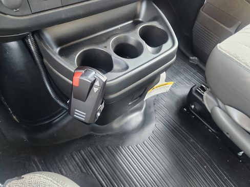 New 2025 Chevrolet Express 3500 w/ Power Convenience Package image 20