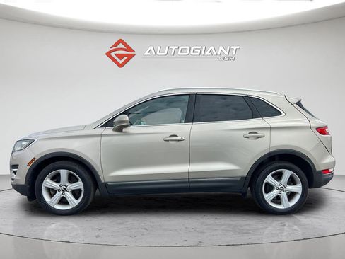 Used 2017 Lincoln MKC Premiere image 47