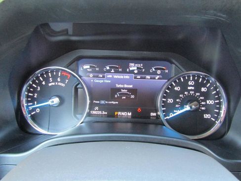 Used 2019 Ford Expedition Max XLT w/ Equipment Group 202A image 22