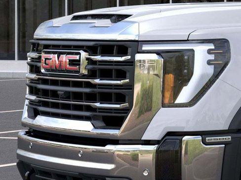 New 2026 GMC Sierra 2500 SLE w/ SLE Value Package; image 13