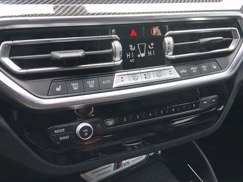 Certified 2023 BMW X4 M40i w/ Premium Package image 28