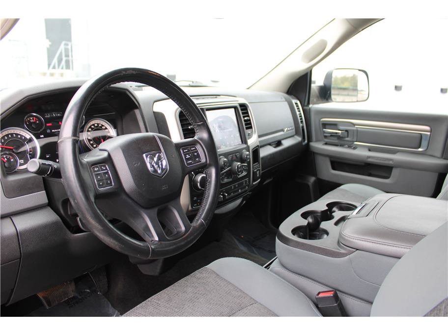 Used 2018 RAM 1500 Big Horn AWD/4WD image 9