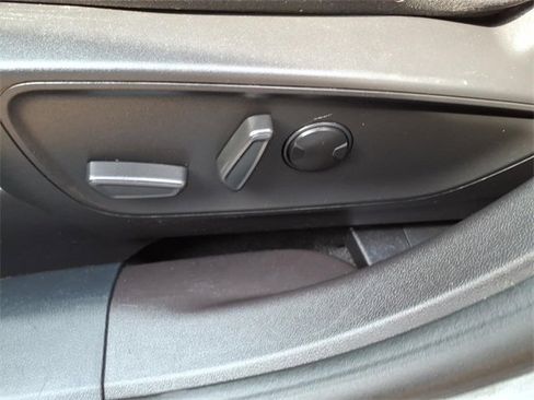 Used 2023 Ford Escape Active image 18