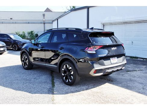 Certified 2023 Kia Sportage X-Line image 5
