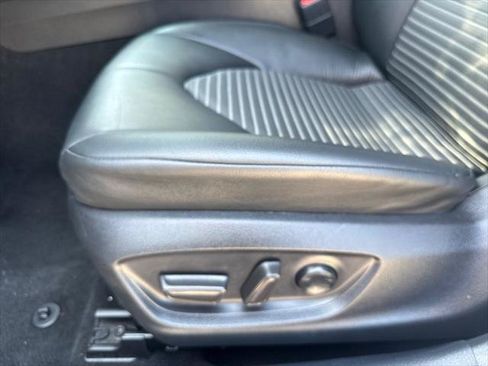 Used 2024 Toyota Camry SE FWD image 14