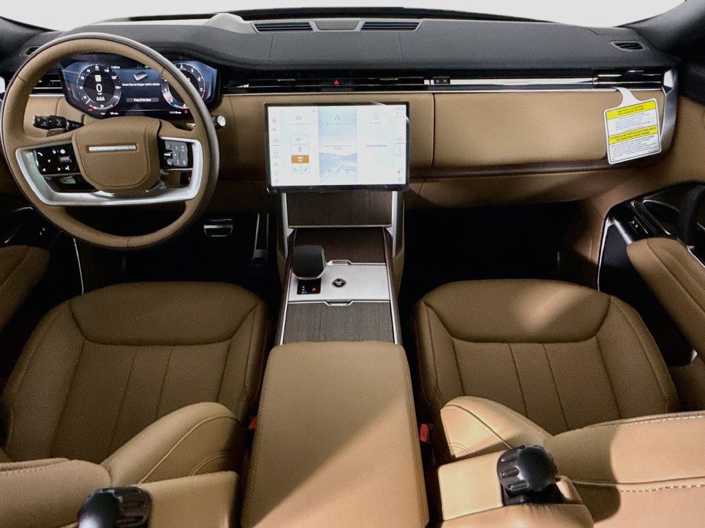 New 2026 Land Rover Range Rover SE AWD/4WD image 13