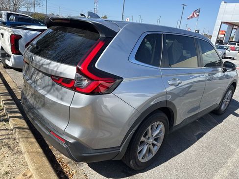 Used 2023 Honda CR-V EX-L image 6