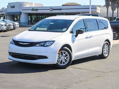 New 2026 Chrysler Voyager LX