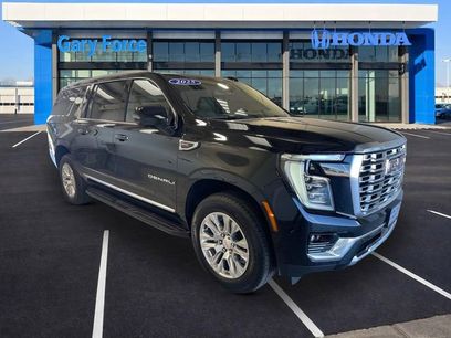 Used 2025 GMC Yukon XL Denali