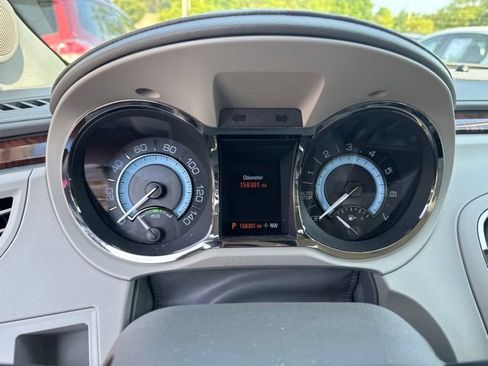 Used 2013 Buick LaCrosse FWD image 12