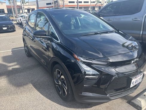Used 2023 Chevrolet Bolt LT w/ Infotainment Package image 1
