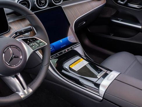 New 2026 Mercedes-Benz C 300 4MATIC Sedan image 13