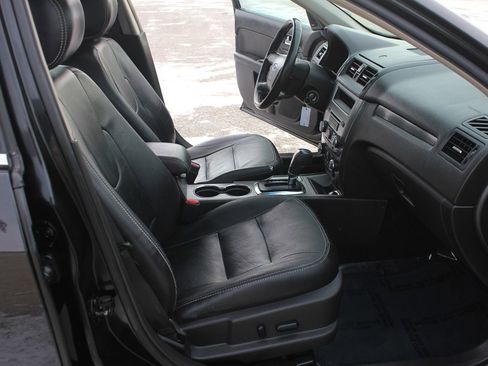 Used 2011 Ford Fusion SEL w/ 302A Rapid Spec Order Code image 32