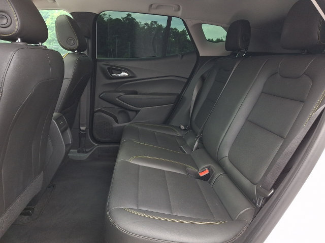Used 2025 Chevrolet Trax ACTIV w/ Sunroof Package FWD image 21