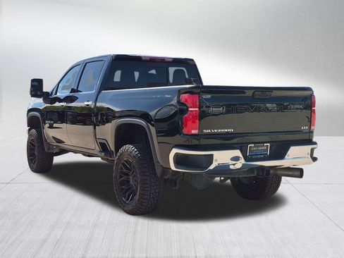 Used 2024 Chevrolet Silverado 3500 LTZ w/ LTZ Convenience Package AWD/4WD image 4