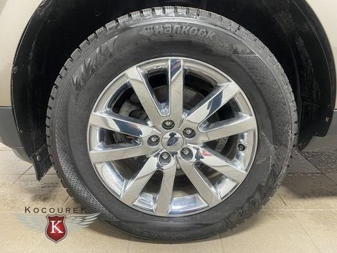 Used 2012 Ford Edge Limited w/ Vision Pkg image 8