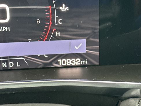 Certified 2023 GMC Canyon Elevation image 27