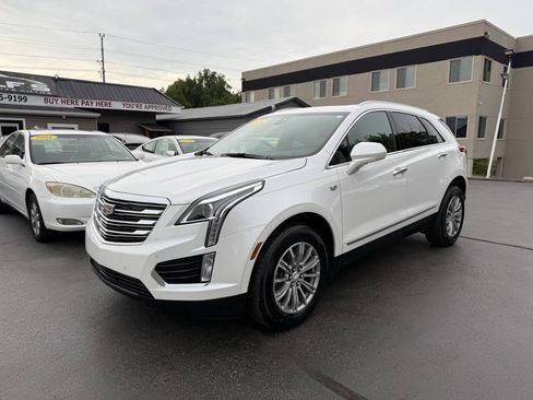 Used 2019 Cadillac XT5 Luxury AWD/4WD image 1