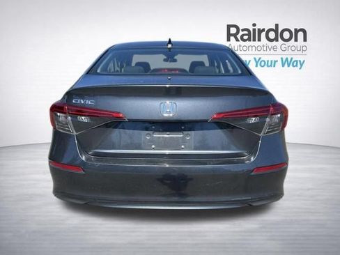Used 2022 Honda Civic EX image 6
