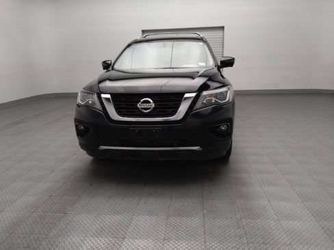 Used 2017 Nissan Pathfinder Platinum image 15