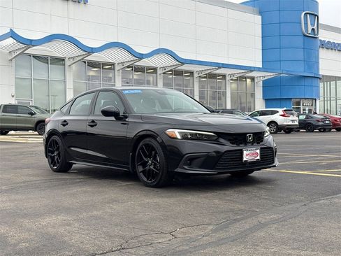 Certified 2024 Honda Civic Sport image 2