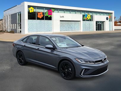 New 2026 Volkswagen Jetta SE