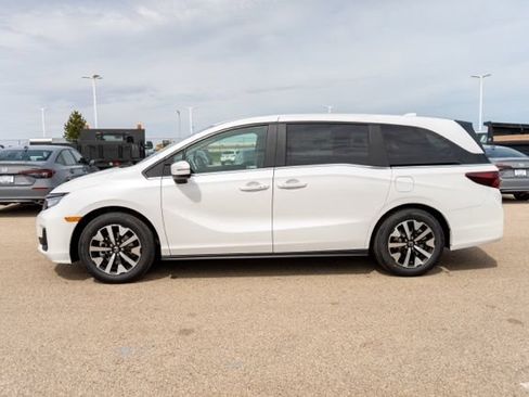 Used 2025 Honda Odyssey EX-L image 4