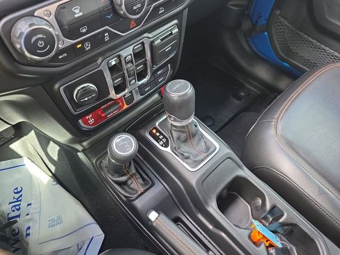 Used 2023 Jeep Gladiator Mojave w/ Trailer Tow Package image 27