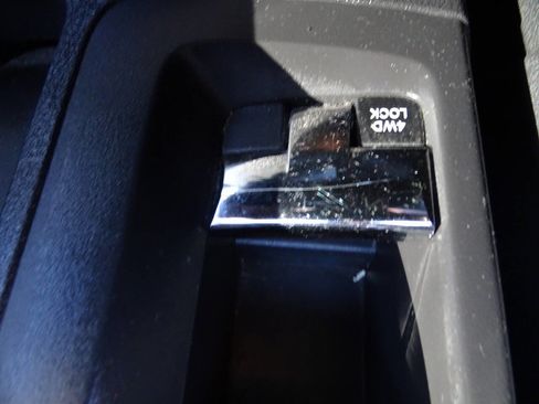 Used 2014 Jeep Compass 4WD image 20