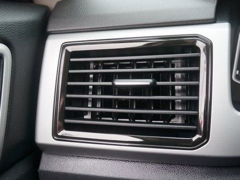 Certified 2023 Volkswagen Atlas SE w/ Panoramic Sunroof Package image 29