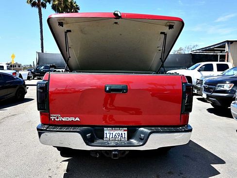 Used 2011 Toyota Tundra 2WD CrewMax w/ SR5 Pkg image 8