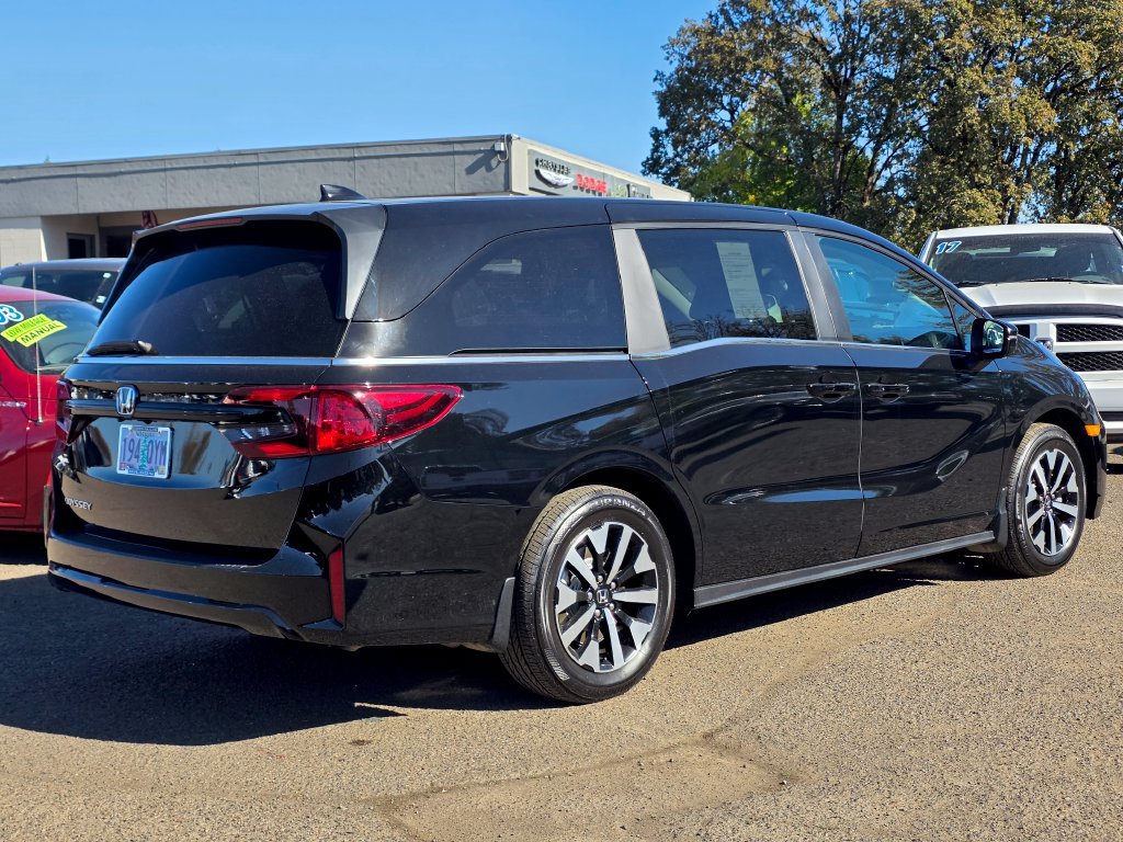 Used 2026 Honda Odyssey EX-L image 33