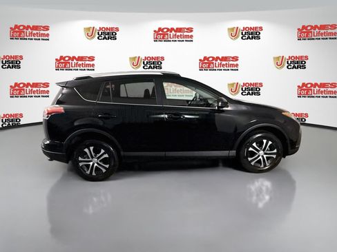 Used 2016 Toyota RAV4 LE AWD/4WD image 15