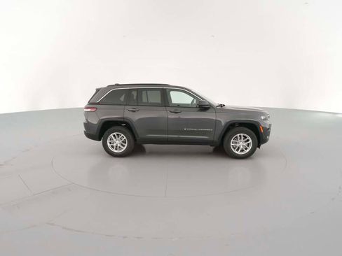 New 2025 Jeep Grand Cherokee Laredo X image 14